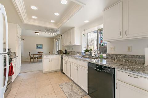 728 Mango Ct, San Marcos, CA 92069 photo 8