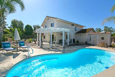 728 Mango Ct, San Marcos, CA 92069 photo 1