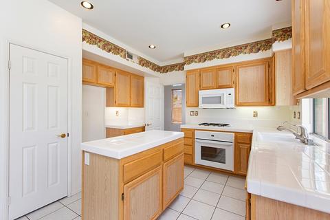 12404 Whispering Tree Ln, Poway, CA 92064 photo 14