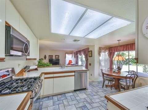 5357 Gooseberry Way, Oceanside, CA 92057 photo 8