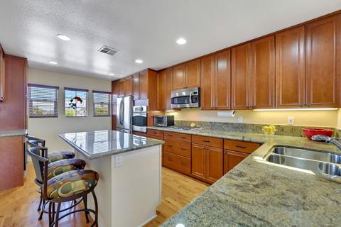 3410 Pirgos Way, Oceanside, CA 92056 photo 8