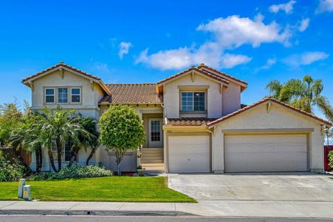 3410 Pirgos Way, Oceanside, CA 92056 photo 1