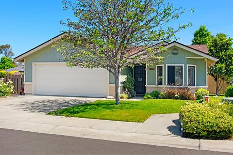 997 Concord Ct, Vista, CA 92081 photo 2