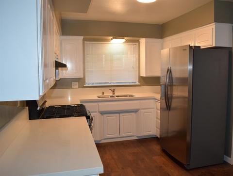 9540 Lakeview Dr, La Mesa, CA 91942 photo 5
