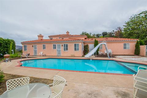 1472 Avenida Arriba, El Cajon, CA 92020 photo 25