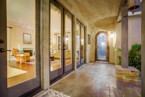 7647 Circulo Sequoia, Carlsbad, CA 92009 photo 3
