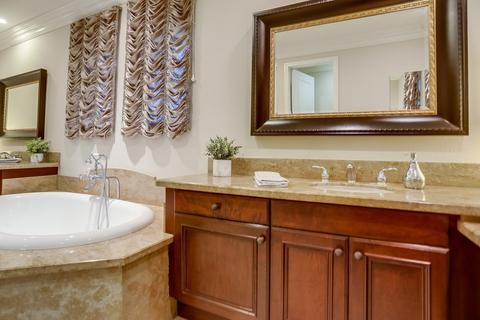 7647 Circulo Sequoia, Carlsbad, CA 92009 photo 17