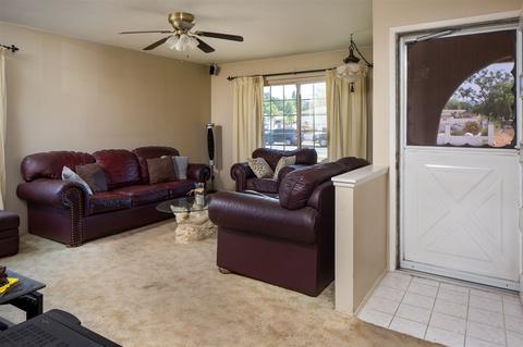 1221 Conway Dr, Escondido, CA 92027 photo 3