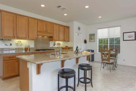 1284 Bellingham Dr, Oceanside, CA 92057 photo 5
