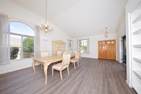 359 Solano Bay Ct, Oceanside, CA 92057 photo 9