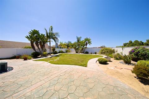 359 Solano Bay Ct, Oceanside, CA 92057 photo 4