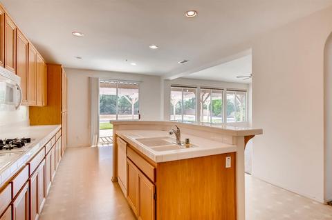 16719 Open View Rd, Ramona, CA 92065 photo 8