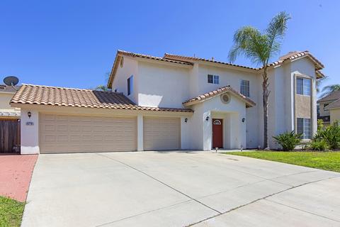 673 Devon Pl, Escondido, CA 92025 photo 1