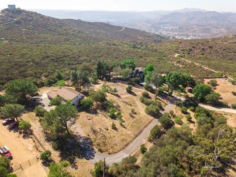 147 Lake View Ln, El Cajon, CA 92021 photo 7