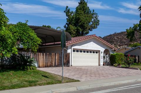 10226 Challenge Blvd, La Mesa, CA 91941 photo 3