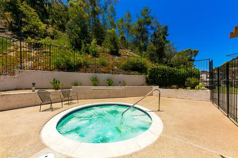 8268 Gilman Dr #9, La Jolla, CA 92037 photo 24