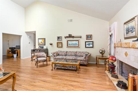 1772 Pinehurst Ave, Escondido, CA 92026 photo 5