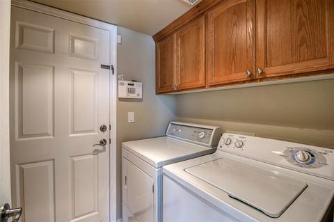 9555 Corte De La Donna, Santee, CA 92071 photo 21