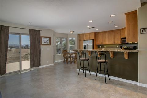 9555 Corte De La Donna, Santee, CA 92071 photo 8