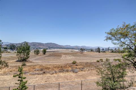 9555 Corte De La Donna, Santee, CA 92071 photo 25