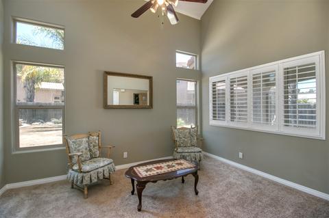 9555 Corte De La Donna, Santee, CA 92071 photo 3