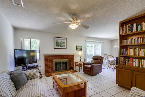 3984 Syme Dr, Carlsbad, CA 92008 photo 8