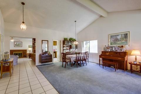 3984 Syme Dr, Carlsbad, CA 92008 photo 5