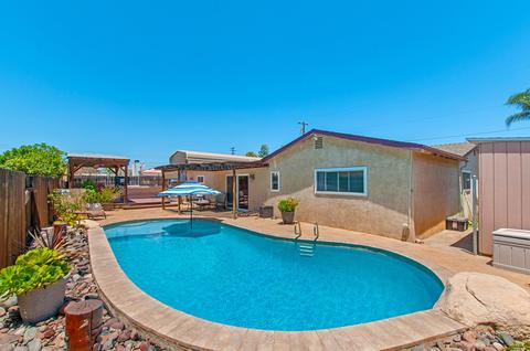 398 Nothomb St, El Cajon, CA 92019 photo 1