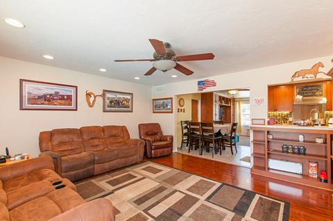 398 Nothomb St, El Cajon, CA 92019 photo 14