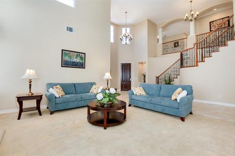 911 Red Granite Rd, Chula Vista, CA 91913 photo 4