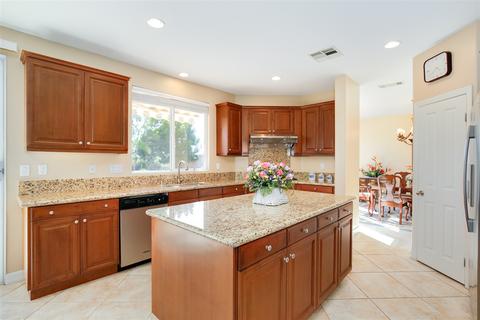911 Red Granite Rd, Chula Vista, CA 91913 photo 6