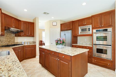 911 Red Granite Rd, Chula Vista, CA 91913 photo 5