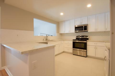 311 Chestnut Ln, Escondido, CA 92025 photo 3