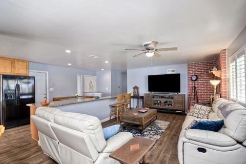 10438 Susie Pl, Santee, CA 92071 photo 9