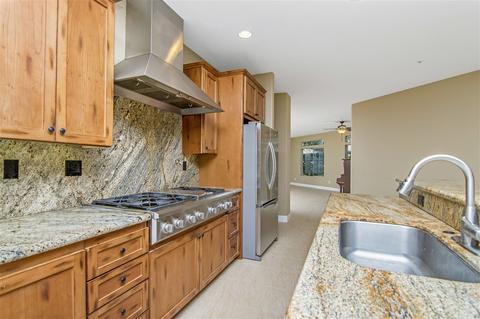 24621 Pappas Rd, Ramona, CA 92065 photo 9