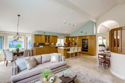 987 Marisa Ln, Encinitas, CA 92024 photo 6