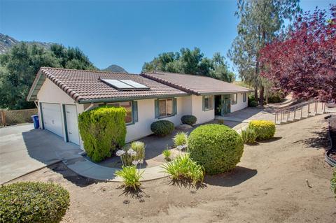 16768 Daza Dr, Ramona, CA 92065 photo 1