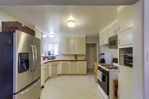 1621 Primrose Dr, El Cajon, CA 92020 photo 9
