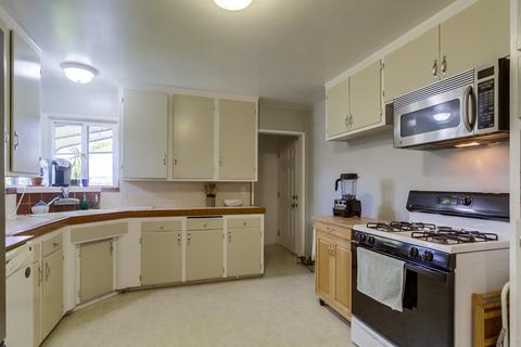 1621 Primrose Dr, El Cajon, CA 92020 photo 10