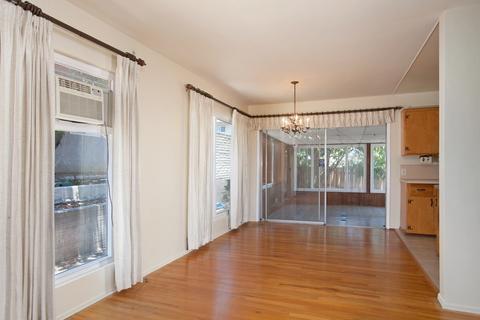 9570 Gregory St, La Mesa, CA 91942 photo 5