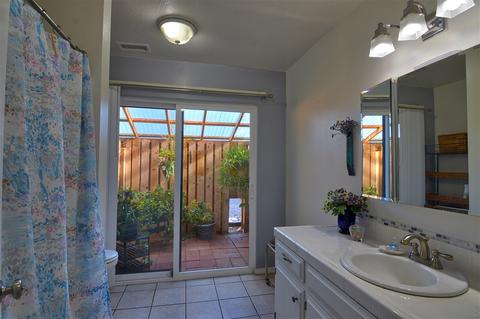 915 S Stage Coach Ln, Fallbrook, CA 92028 photo 16