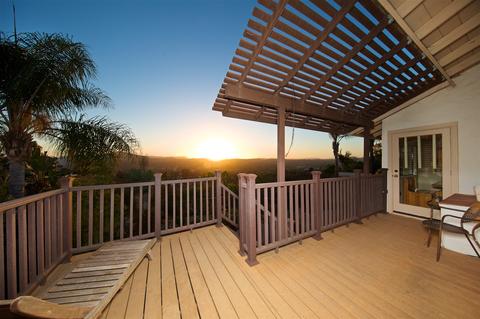 3823 Pinnacle Pl, Escondido, CA 92025 photo 3