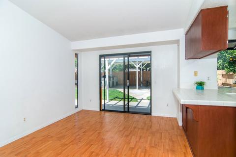 9236 Sombria Rd, Lakeside, CA 92040 photo 11