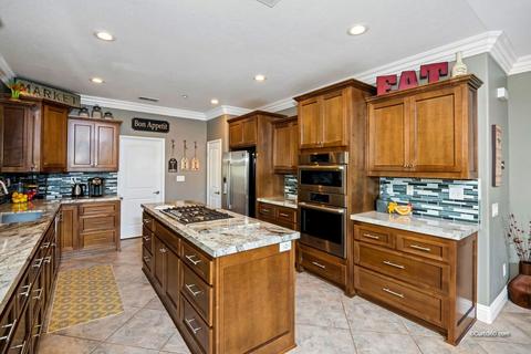 9262 Pinkard Ln, El Cajon, CA 92021 photo 4