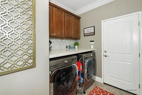 9262 Pinkard Ln, El Cajon, CA 92021 photo 13