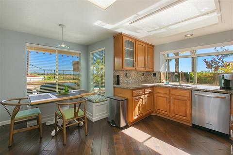 5040 Viewridge Way, Oceanside, CA 92056 photo 8
