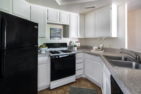 3023 Chipwood Ct, Spring Valley, CA 91978 photo 8