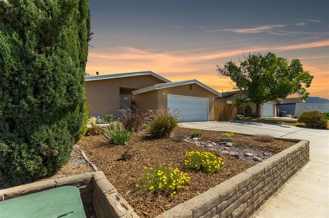 8443 Carlton Oaks Dr, Santee, CA 92071 photo 3