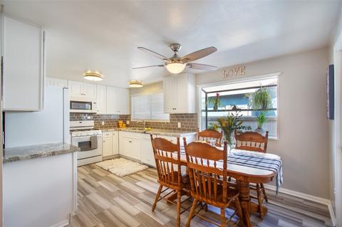 8443 Carlton Oaks Dr, Santee, CA 92071 photo 9
