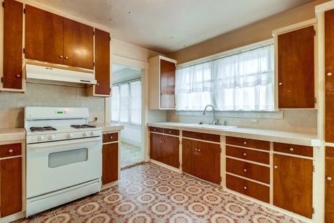 324 Barbara Ave, Solana Beach, CA 92075 photo 11